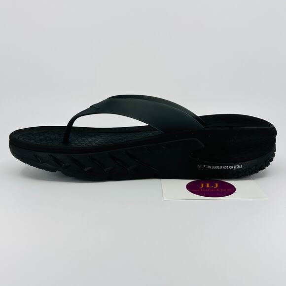 Hoka One One Men's Ora Recovery Flip Flop Thong Sandals Black Size 9/ 11 Women - Picture 8 of 11